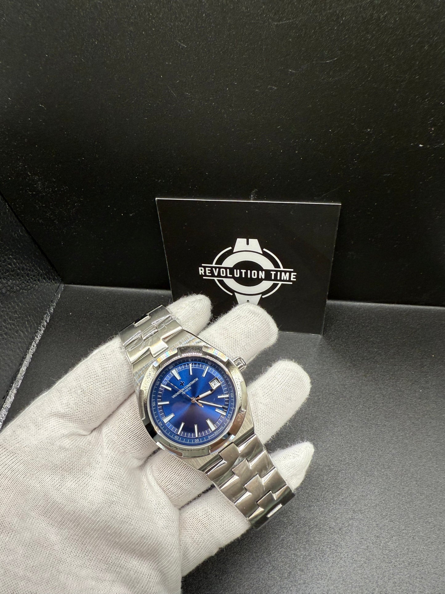 Overseas Blue Dial